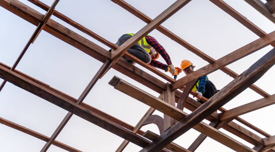 Professional gutter cleaning services in Reliance, SD